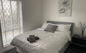 London Bliss Retreat - Superb 3-Bed House